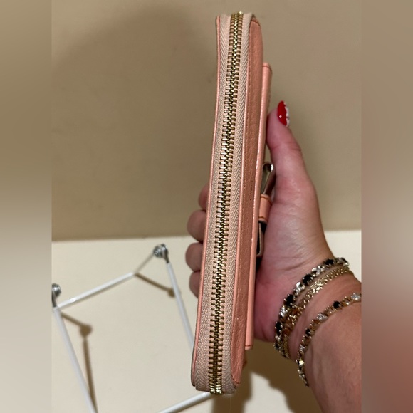 Chloe Light Pink Long Zippy Bow Wallet - Picture 13 of 13